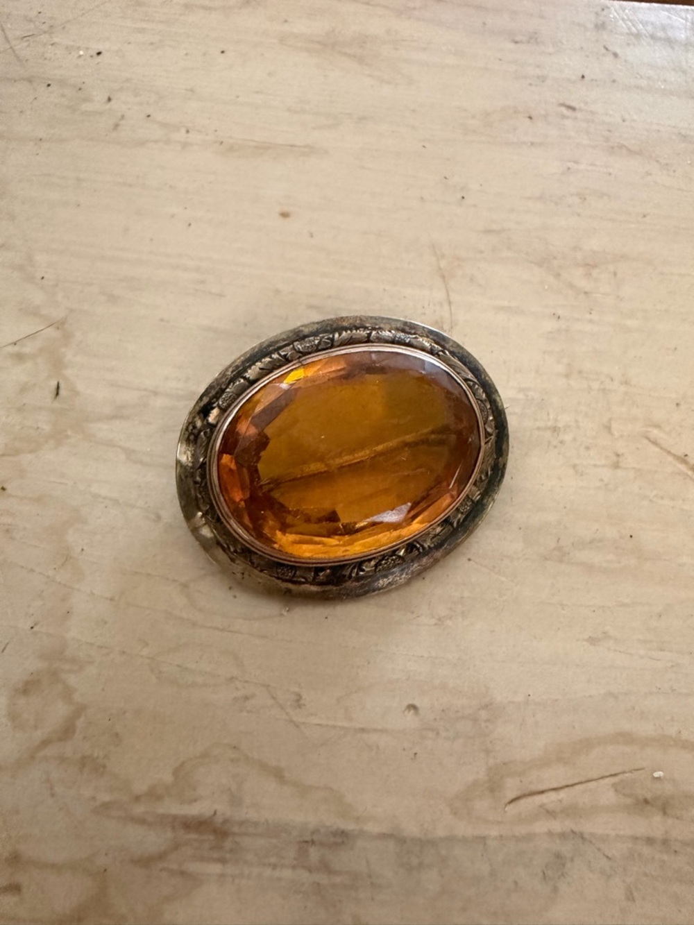 Vintage Amber Oval Brooch with Ornate Silver-Tone Frame - Picture 3 of 5